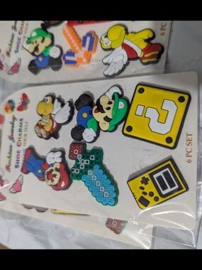 Super Mario Yellow Question Block & Character Shoe Charms - 6 Pc Set